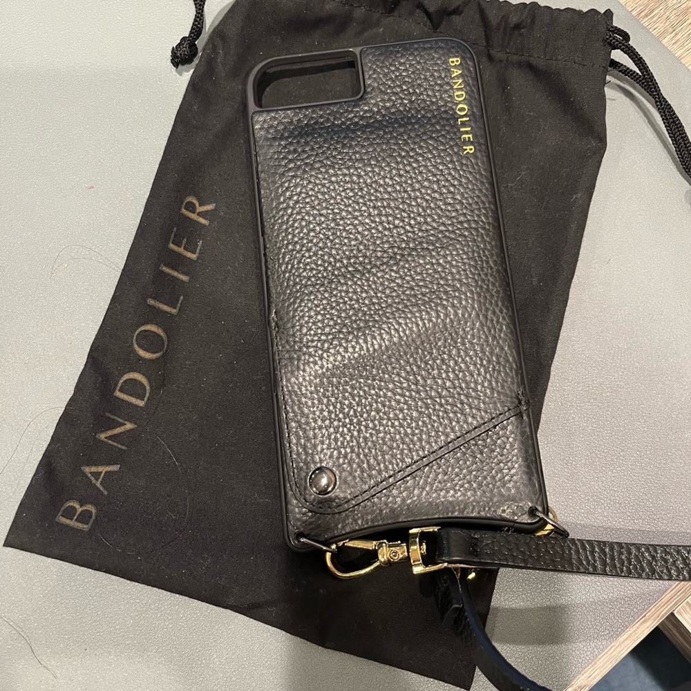 NOT AVAILABLE/ Bandolier Luxe crossbody Emma - iPhone 7